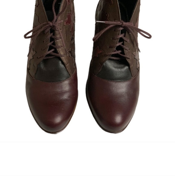 NAOT Baccio Genuine Leather Embellished Booties in Burgundy Sz 8 - Picture 2 of 5